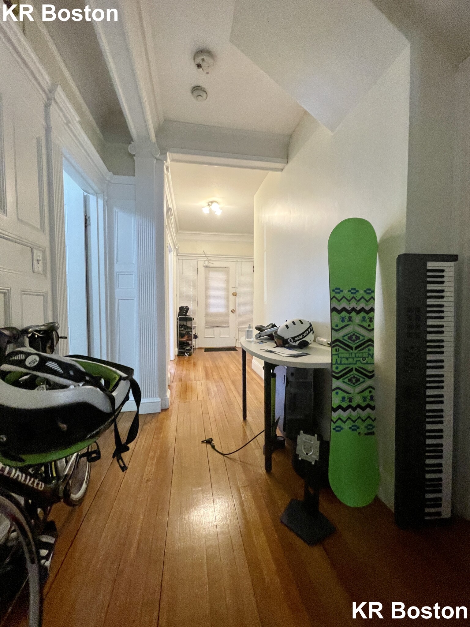 1 bed, 1 bath apartment for rent at 533 Newbury St Unit 1, Fenway — photo 5 of 50