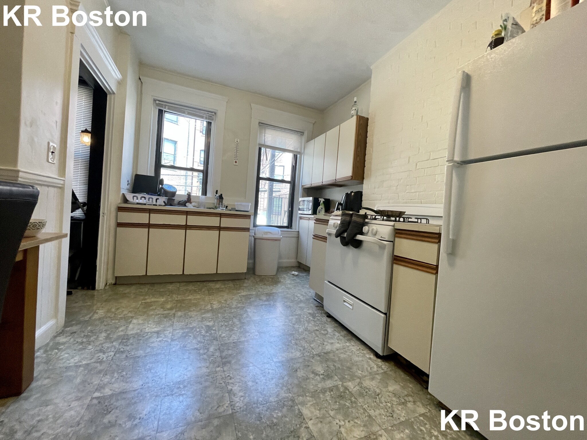 1 bed, 1 bath apartment for rent at 533 Newbury St Unit 1, Fenway — photo 16 of 50