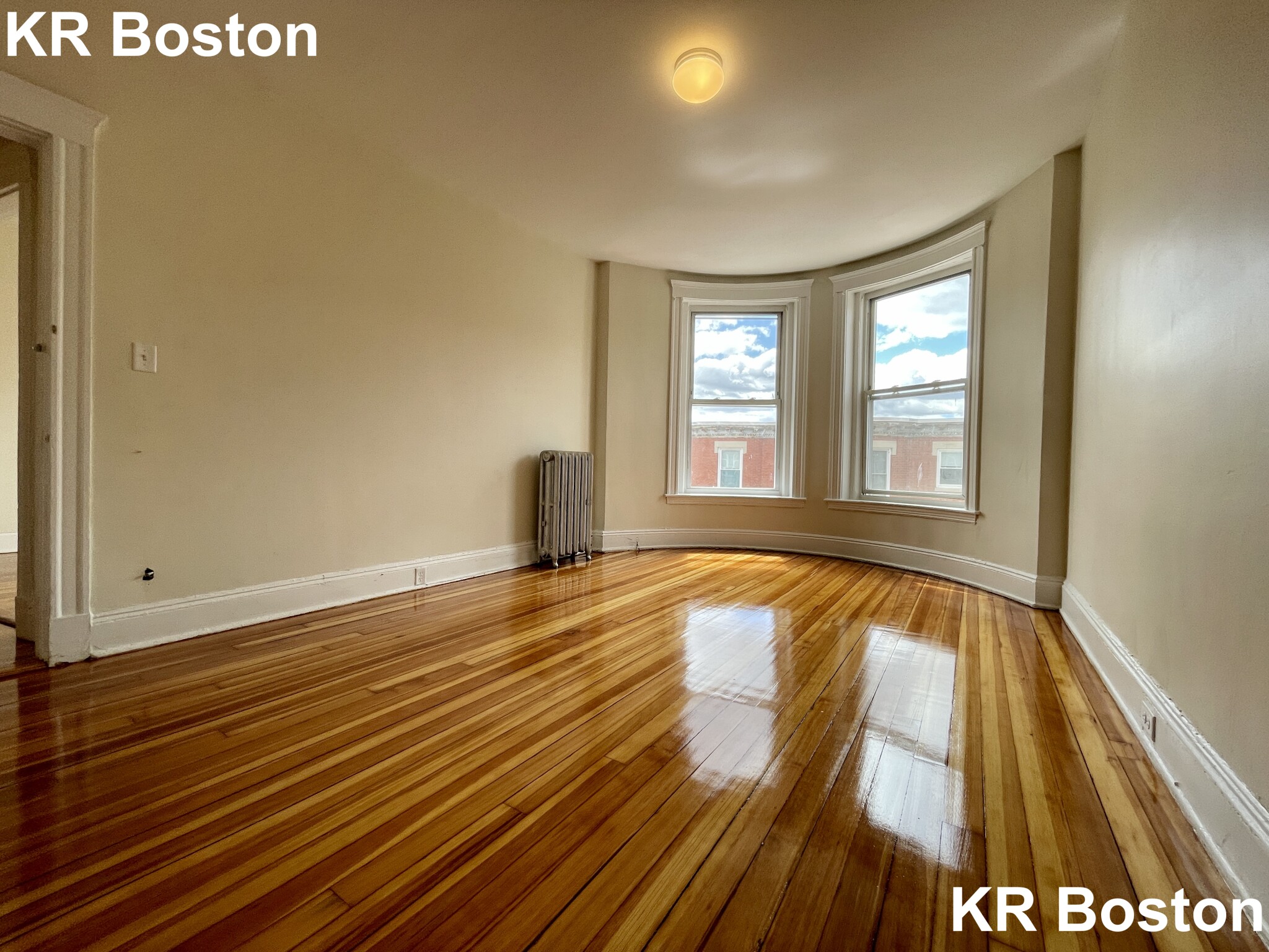 7 Mount Hood Rd, Brighton