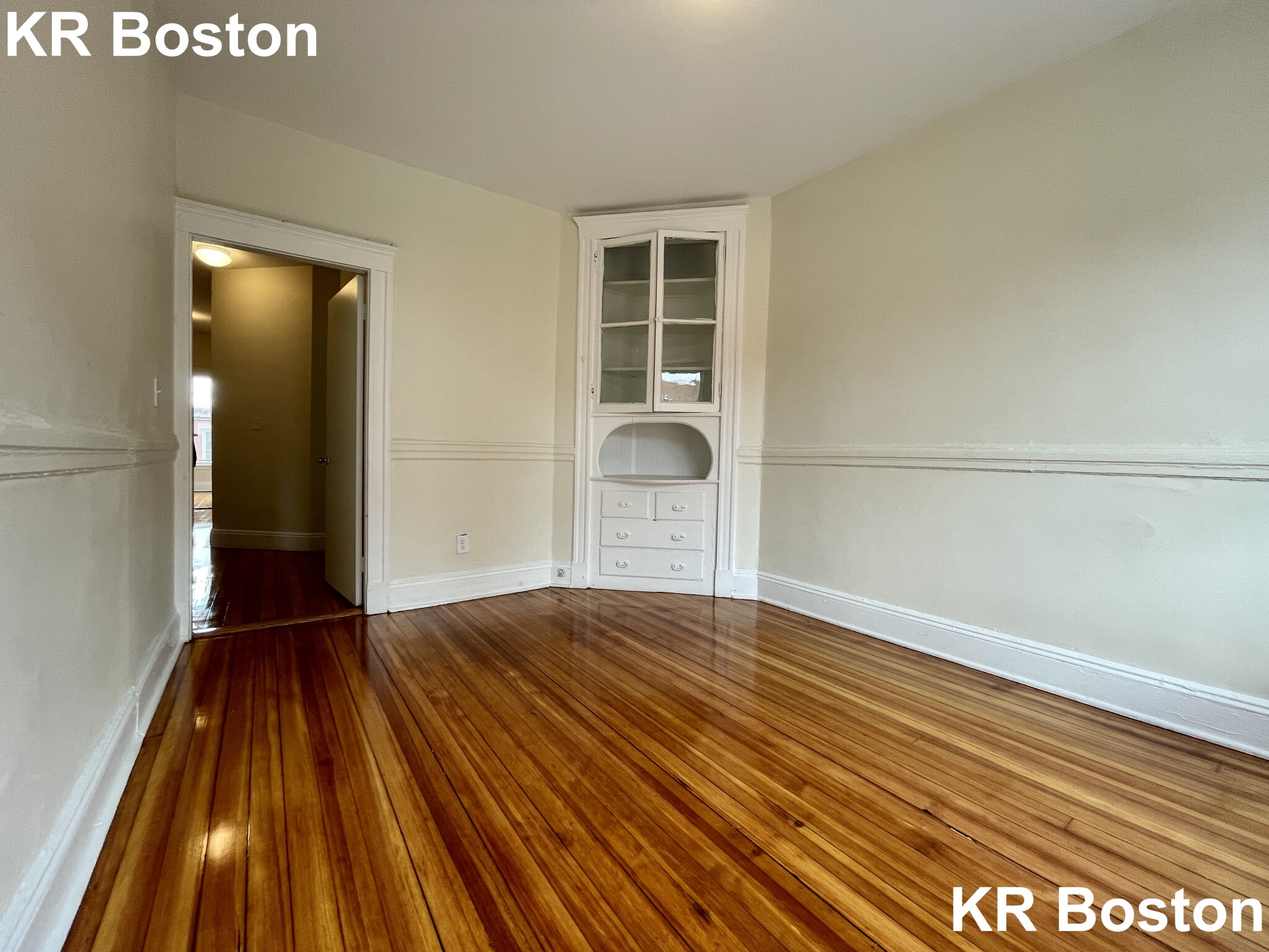 7 Mount Hood Rd, Brighton