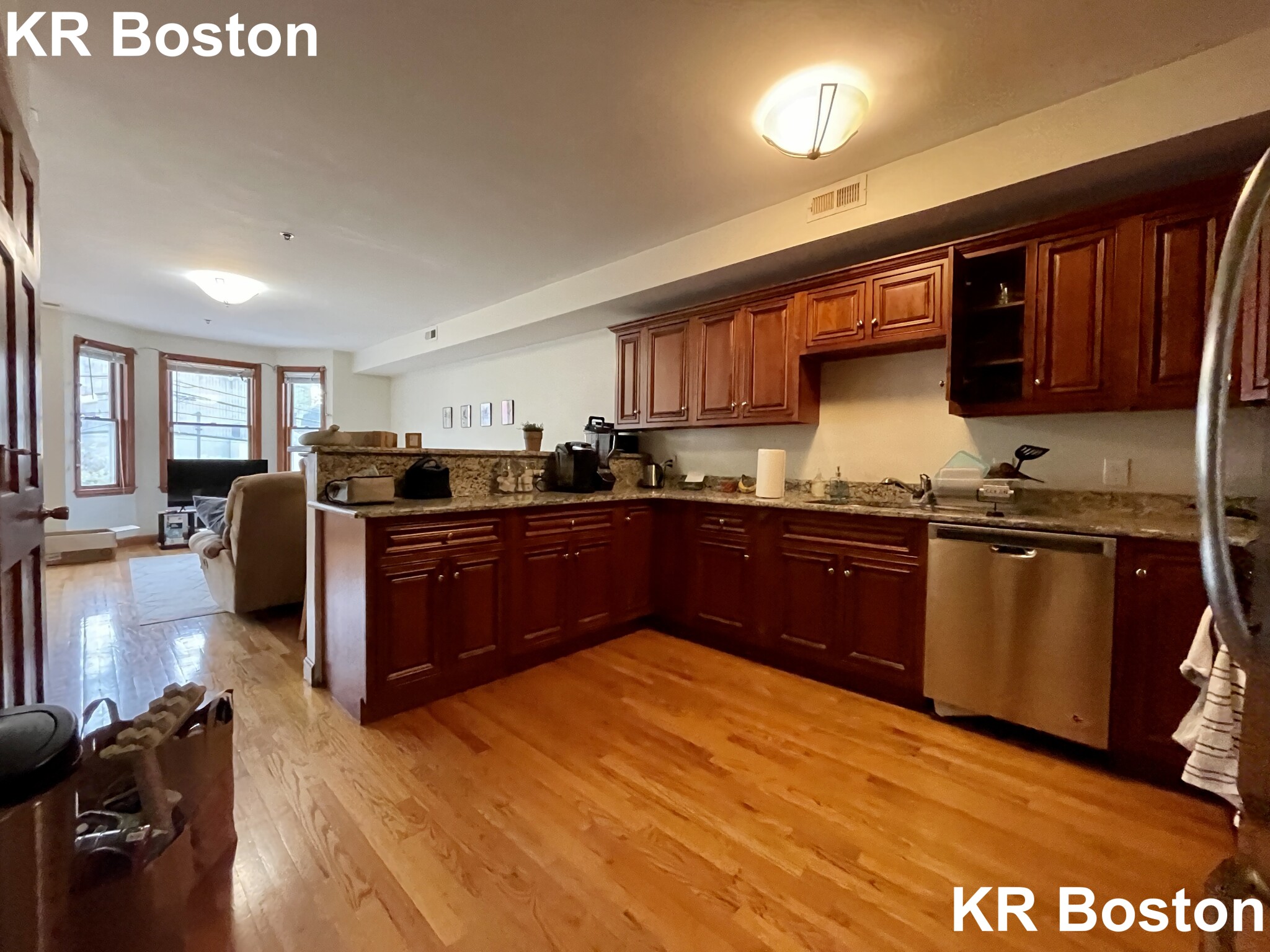 102 Allston St, Allston