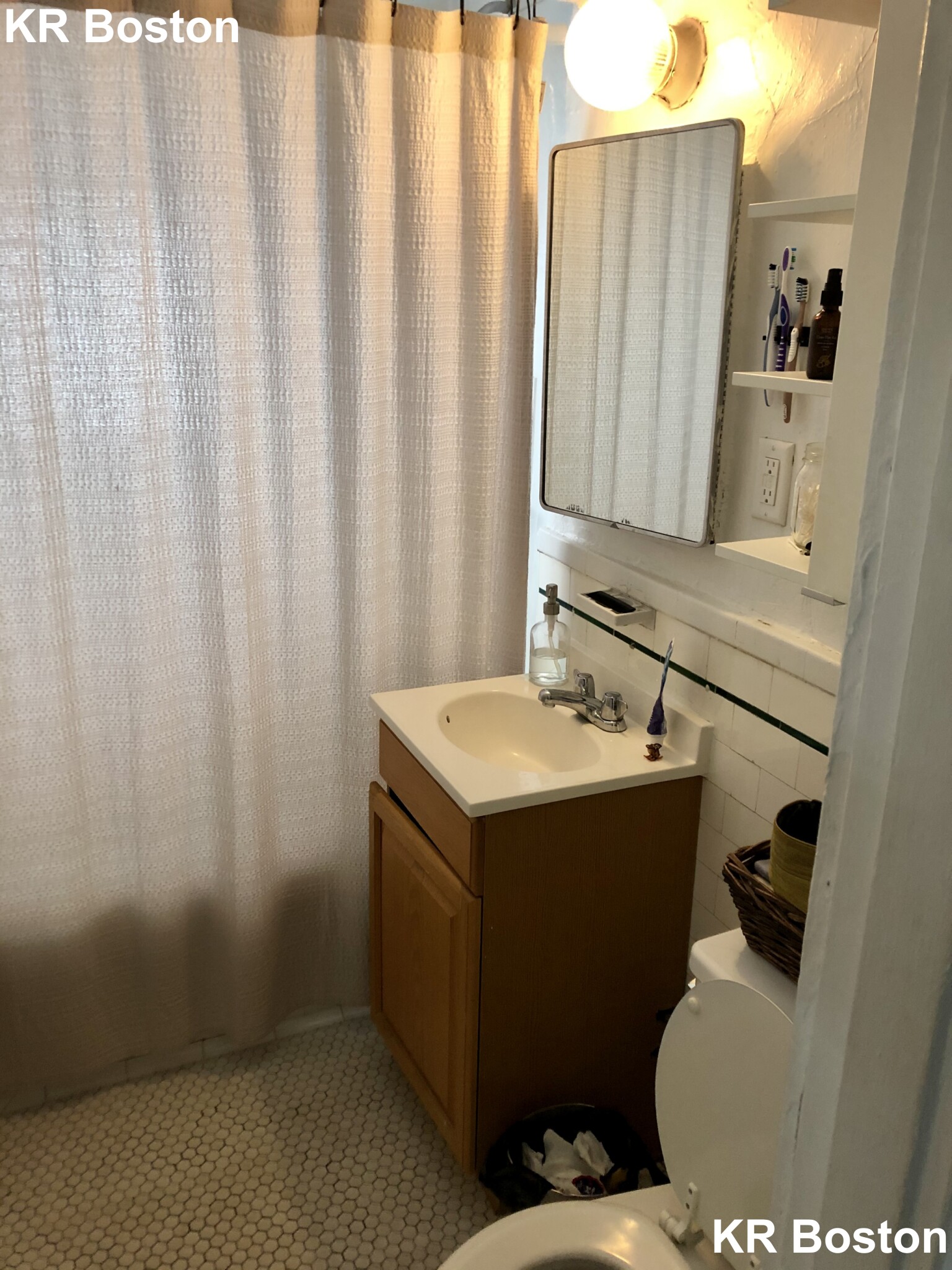 1634 Commonwealth Ave, Brighton