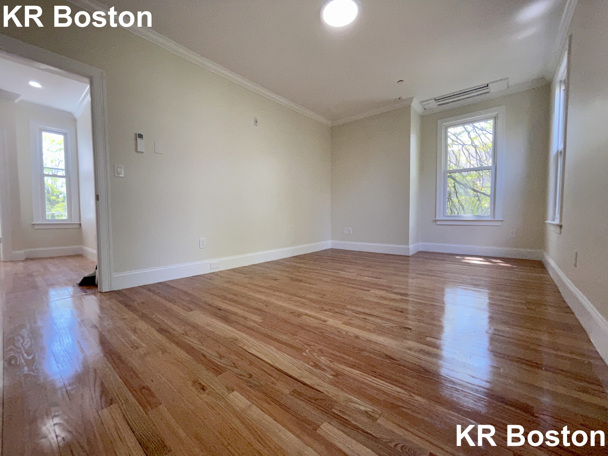 12 Harris St, Coolidge Corner