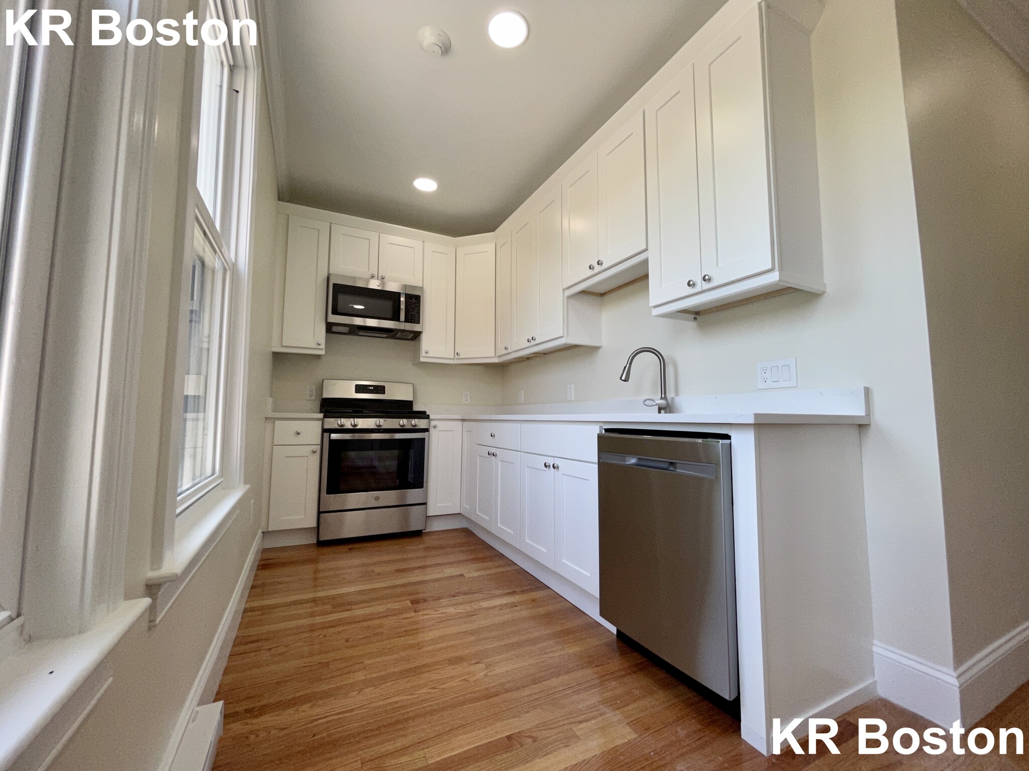 12 Harris St, Coolidge Corner