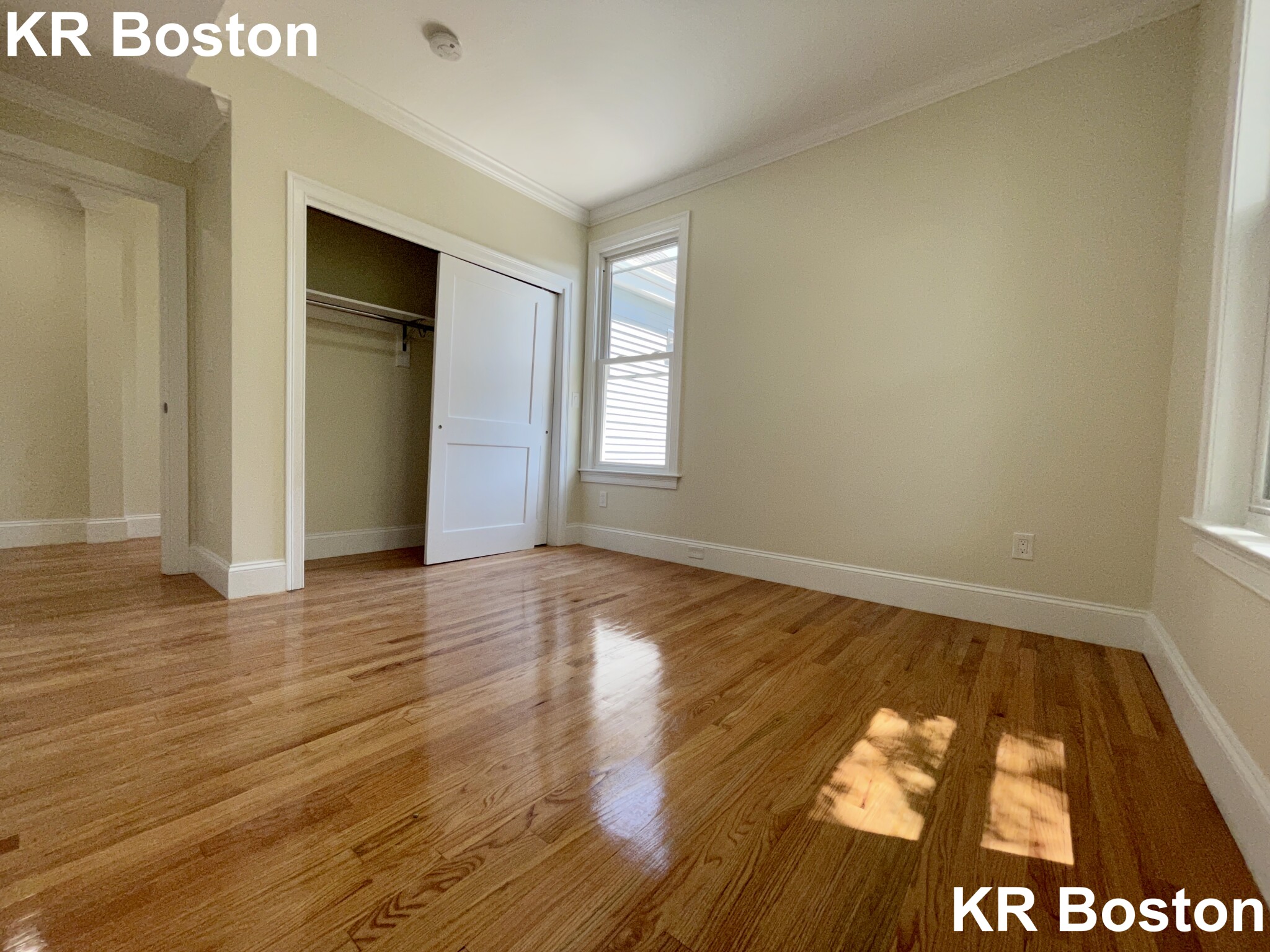 12 Harris St, Coolidge Corner
