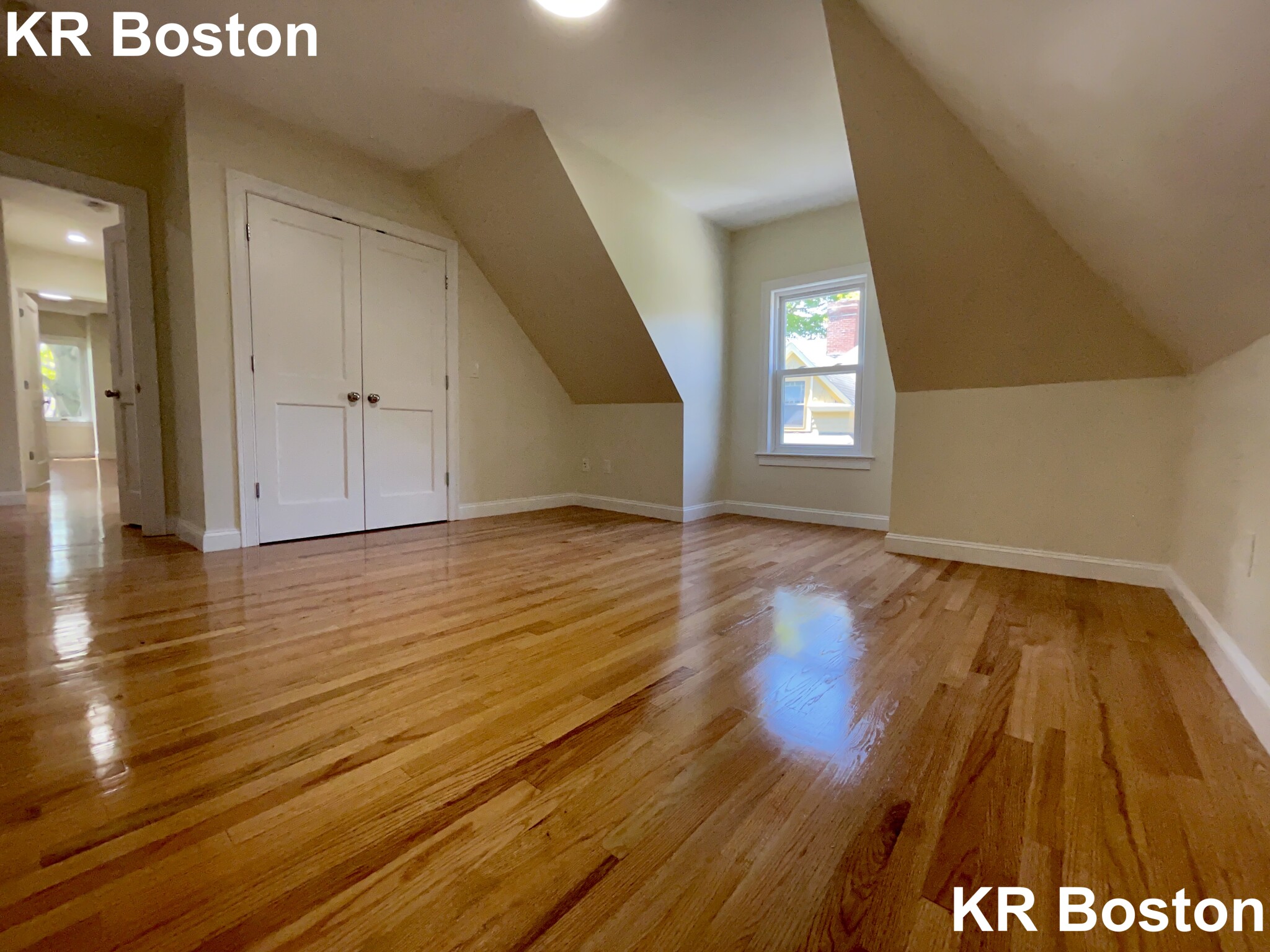 12 Harris St, Coolidge Corner