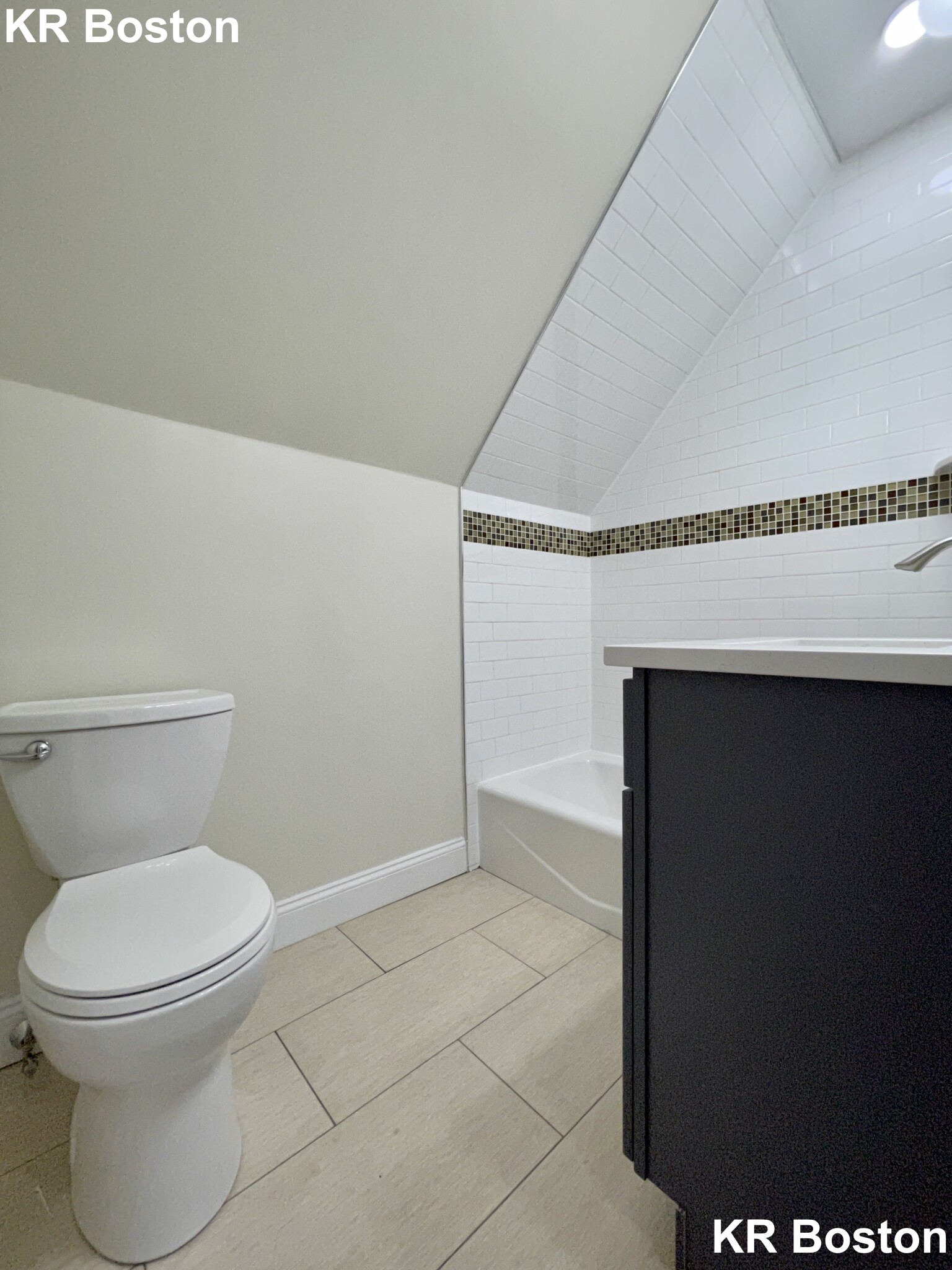 12 Harris St, Coolidge Corner