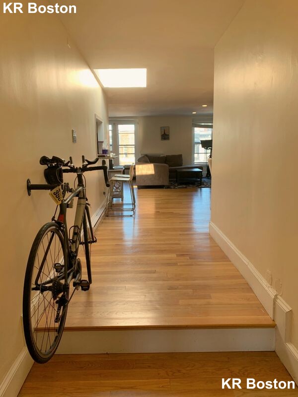 2 bed, 1 bath apartment for rent at 134 Marlborough St Unit 4, Boston — photo 2 of 11
