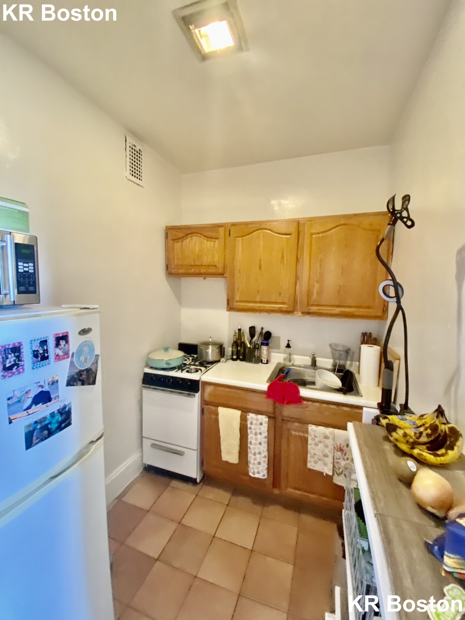 1 bed, 1 bath apartment for rent at 1258 Commonwealth Ave Unit 24, Allston — photo 21 of 41