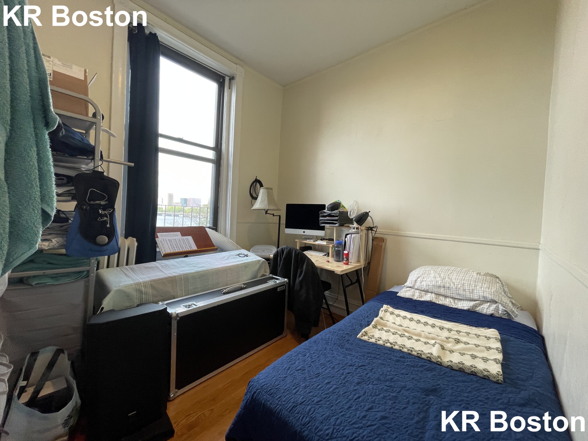 3 bed, 1 bath apartment for rent at 43 Bay State Rd Unit 4, Fenway — photo 3 of 24
