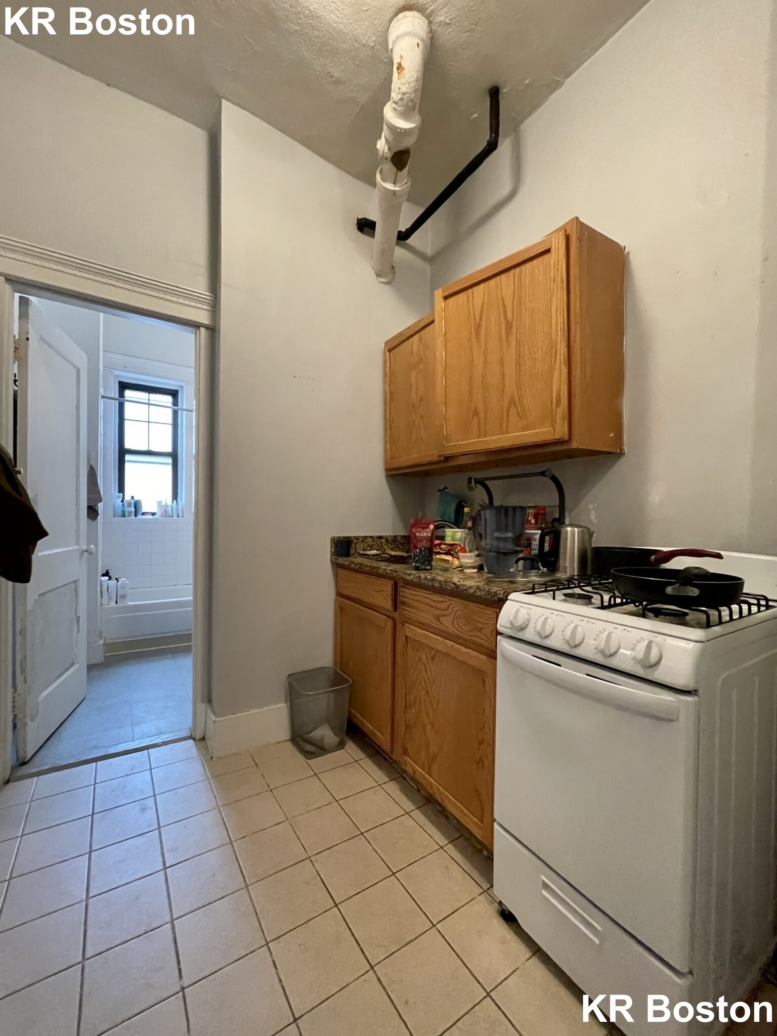 Studio bed, 1 bath apartment for rent at 204 Hemenway St Unit 6, Fenway — photo 2 of 5