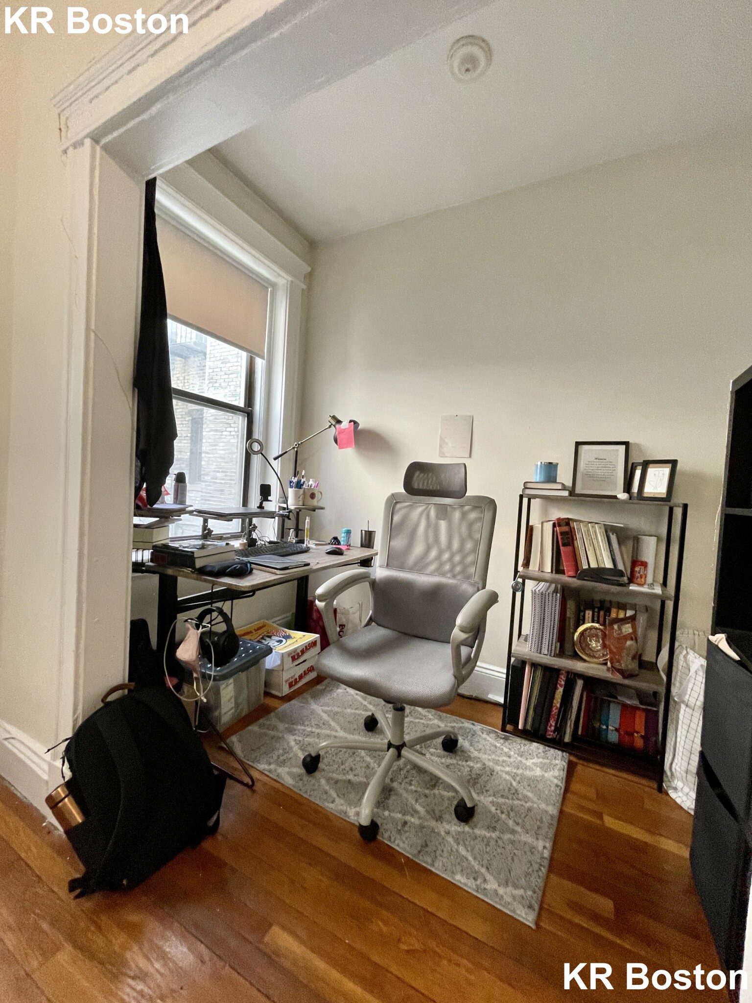 Studio bed, 1 bath apartment for rent at 1160 Commonwealth Ave Unit 24, Allston — photo 4 of 10