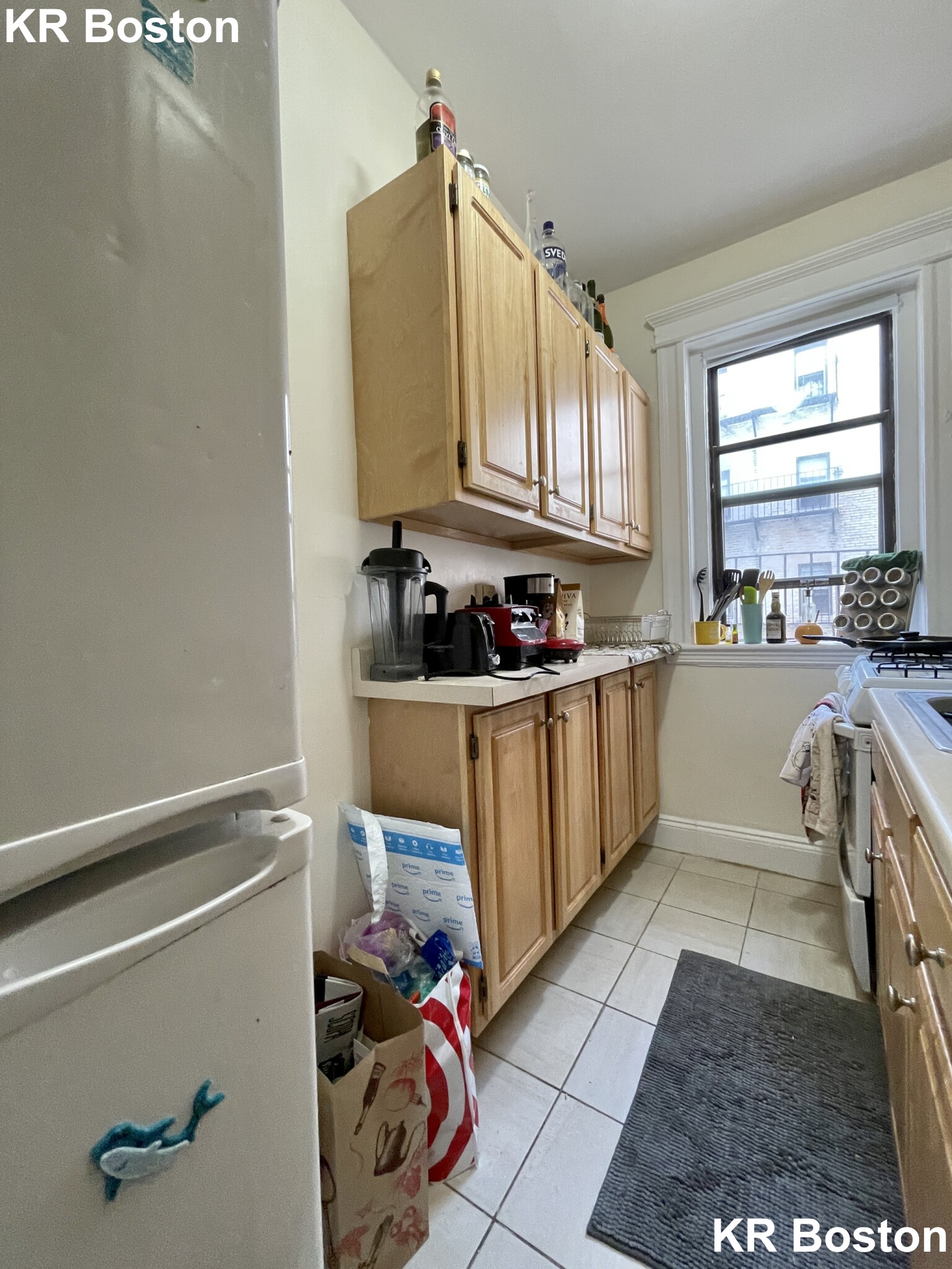 1 bed, 1 bath apartment for rent at 1156 Commonwealth Ave Unit 9, Allston — photo 3 of 10