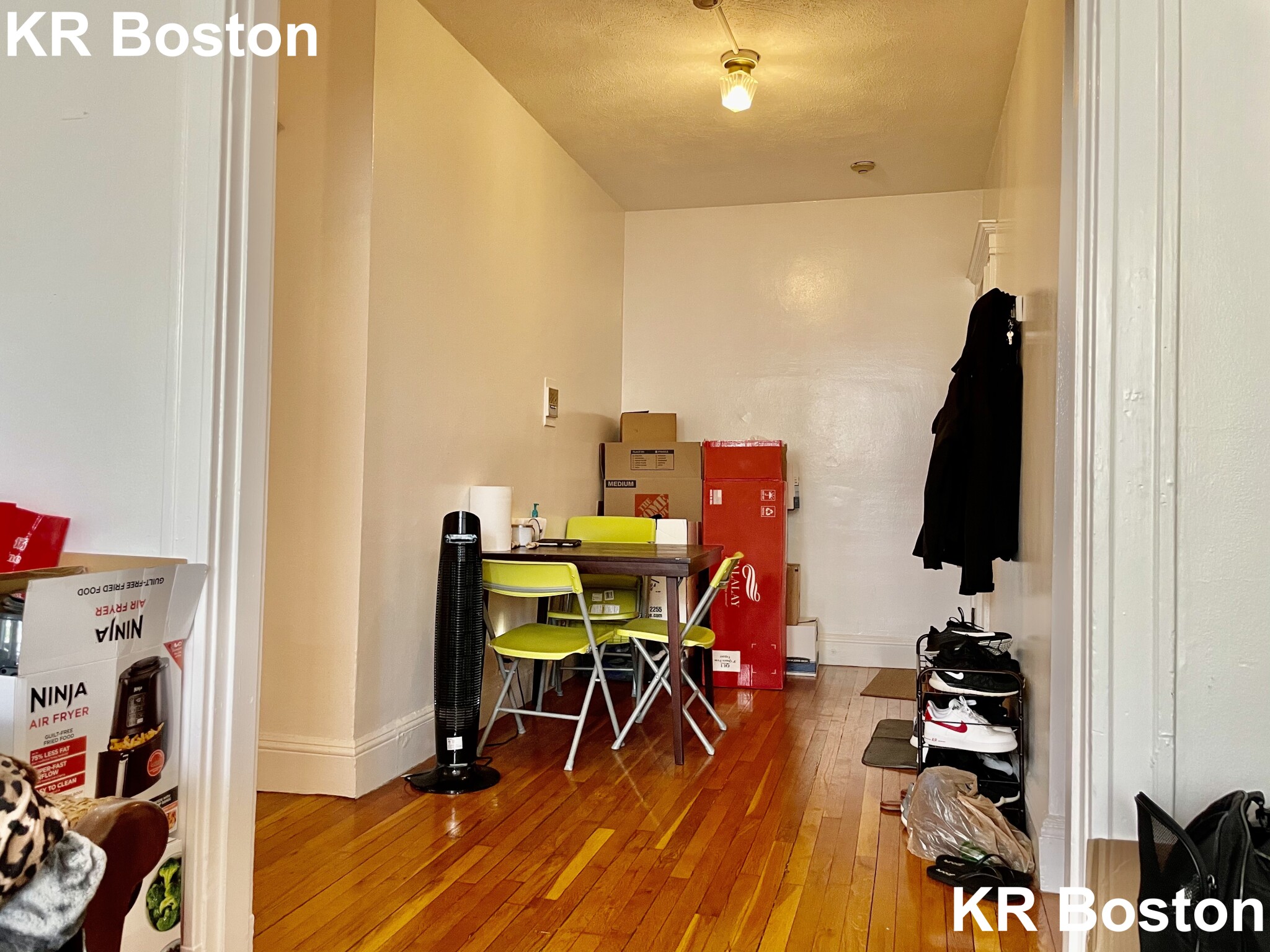 2 bed, 1 bath apartment for rent at 4 Carol Ave Unit 12, Brighton — photo 8 of 18