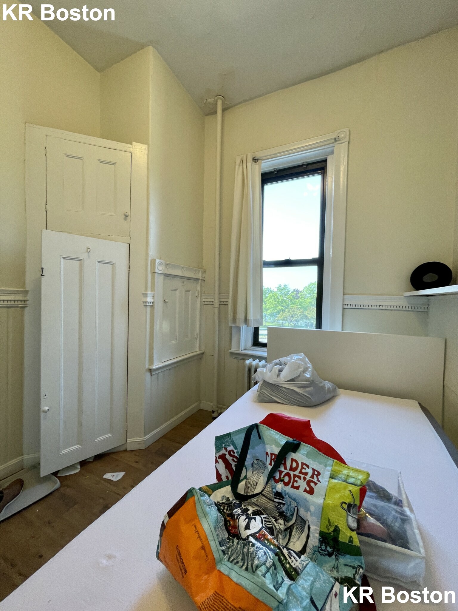 41 Bay State Rd, Fenway