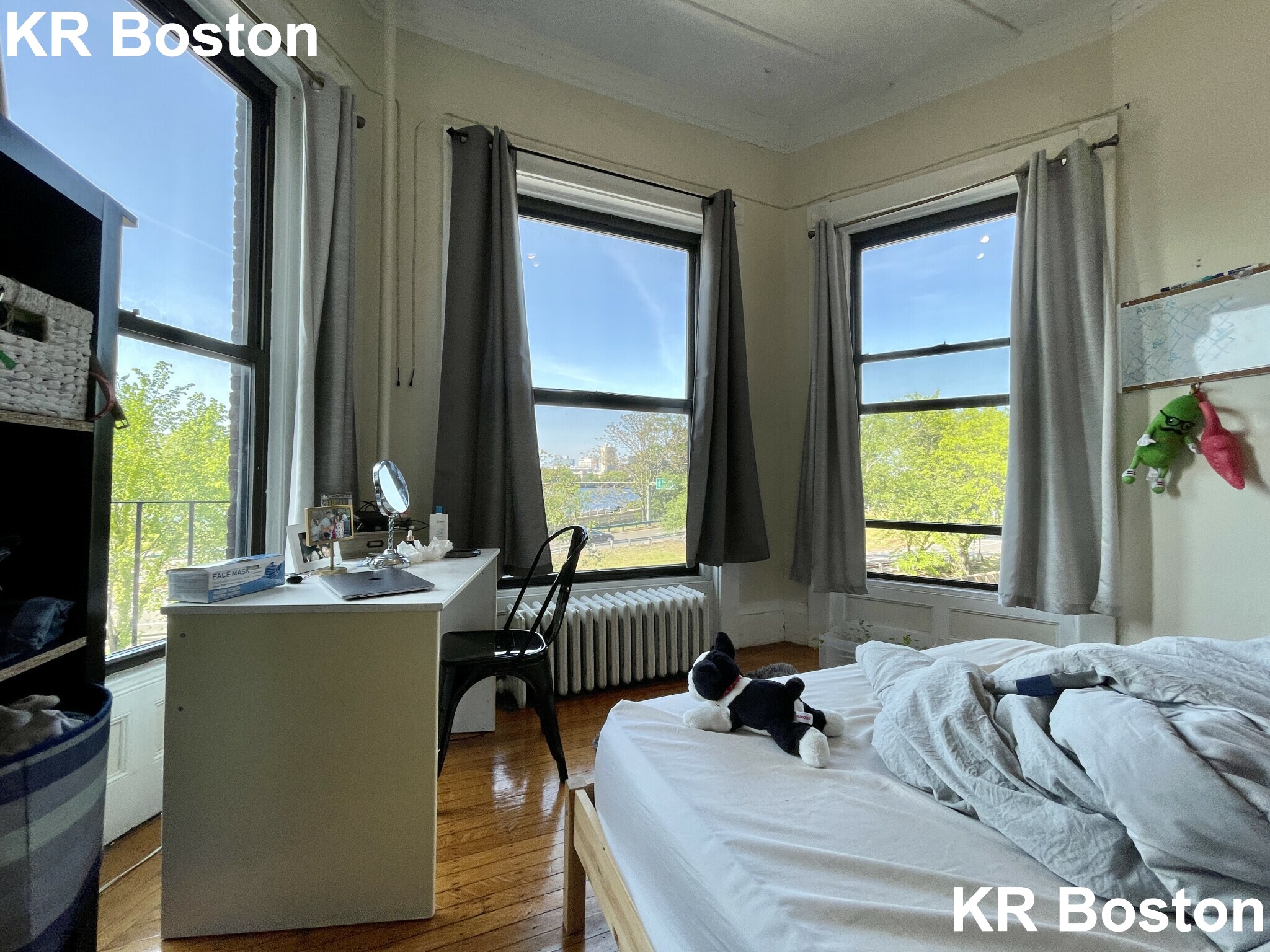 41 Bay State Rd, Fenway