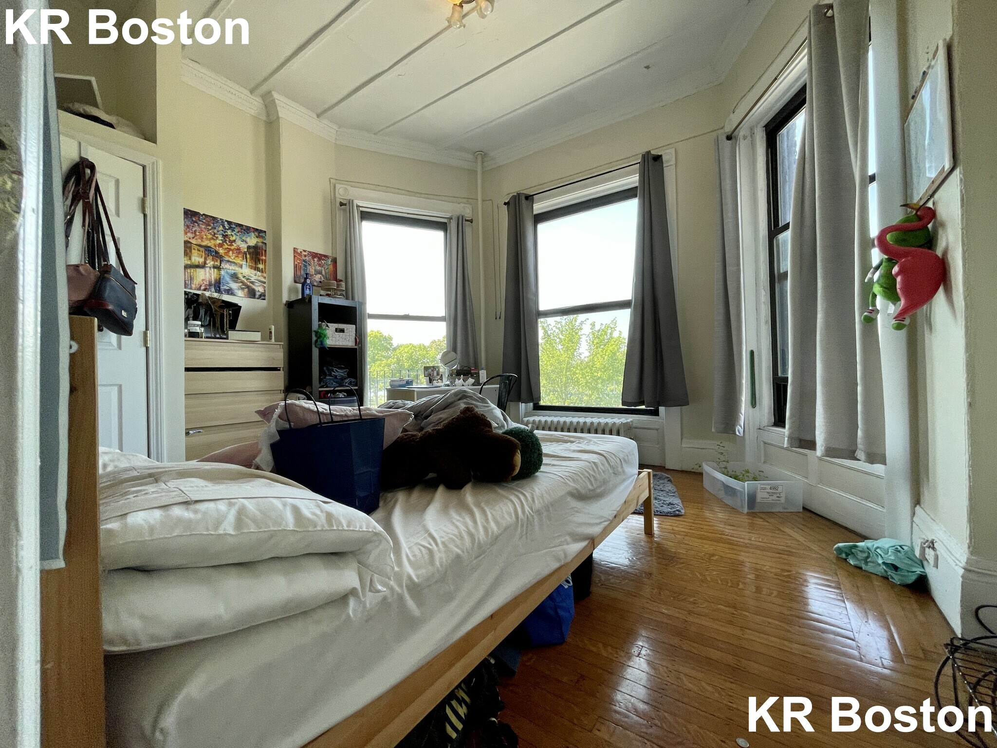 41 Bay State Rd, Fenway