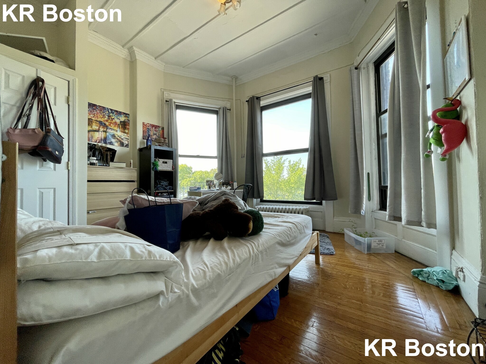 41 Bay State Rd, Fenway