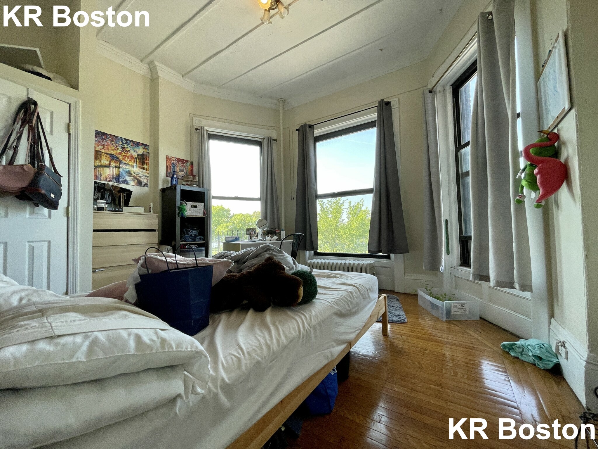 41 Bay State Rd, Fenway