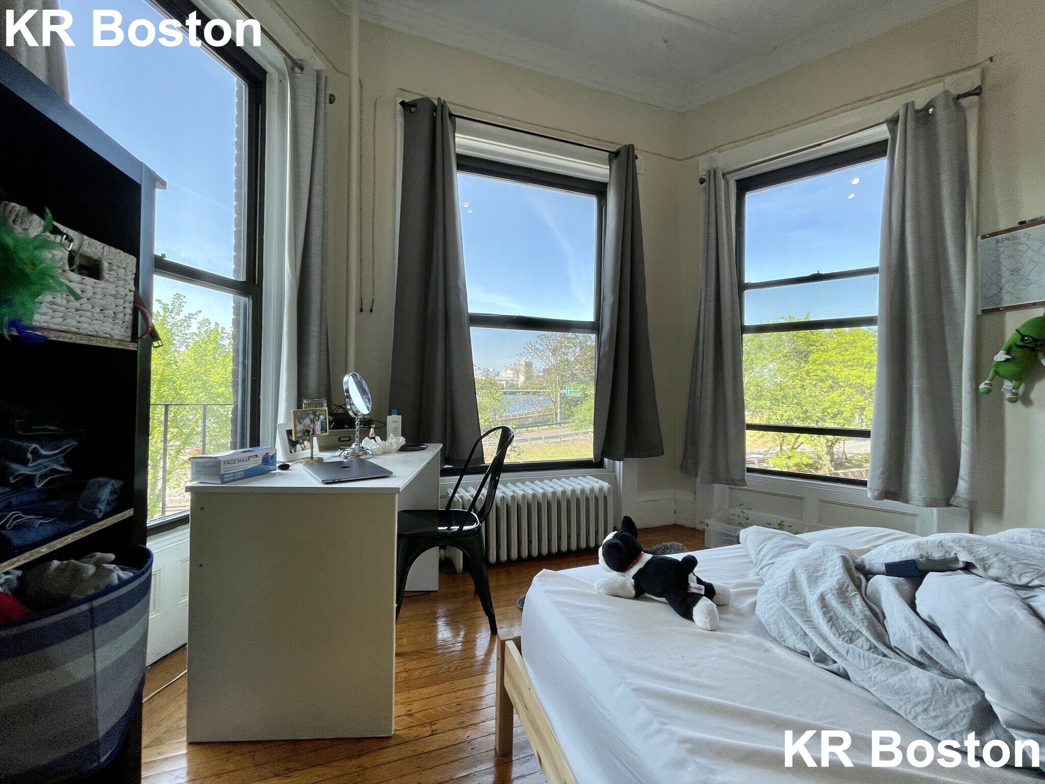 41 Bay State Rd, Fenway