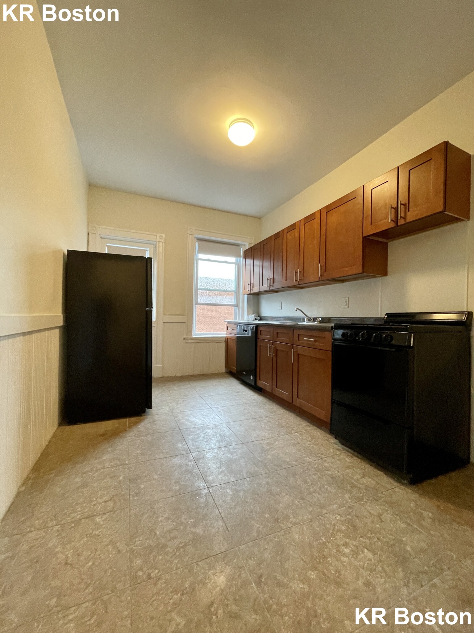 7 Mount Hood Rd, Brighton