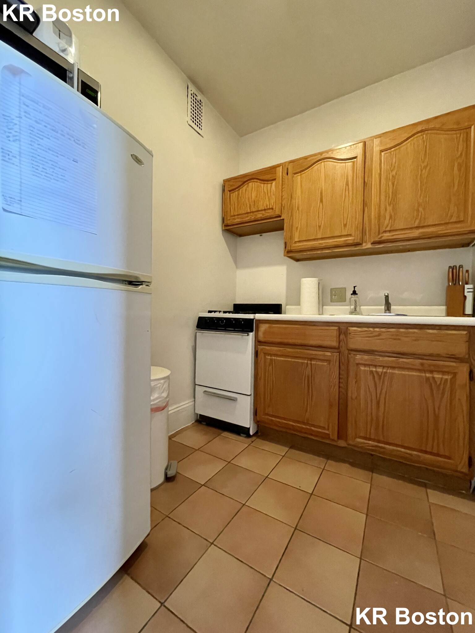 1 bed, 1 bath apartment for rent at 1258 Commonwealth Ave Unit 24, Allston — photo 34 of 41