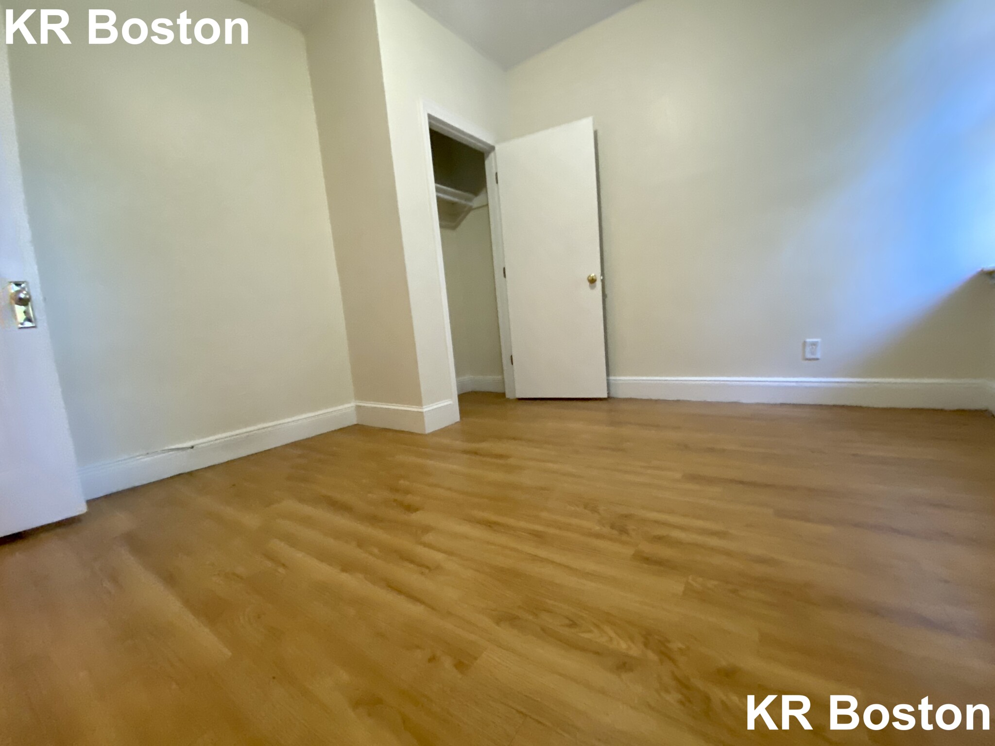 2135 Commonwealth Ave, Brighton