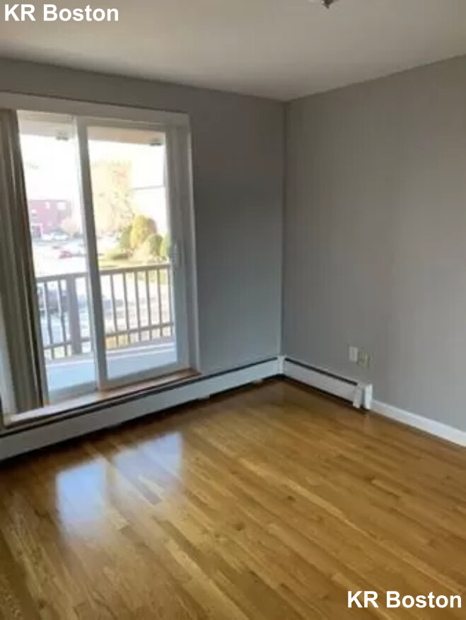 2 bed, 1 bath apartment for rent at 144 Kenrick St Unit 26, Brighton