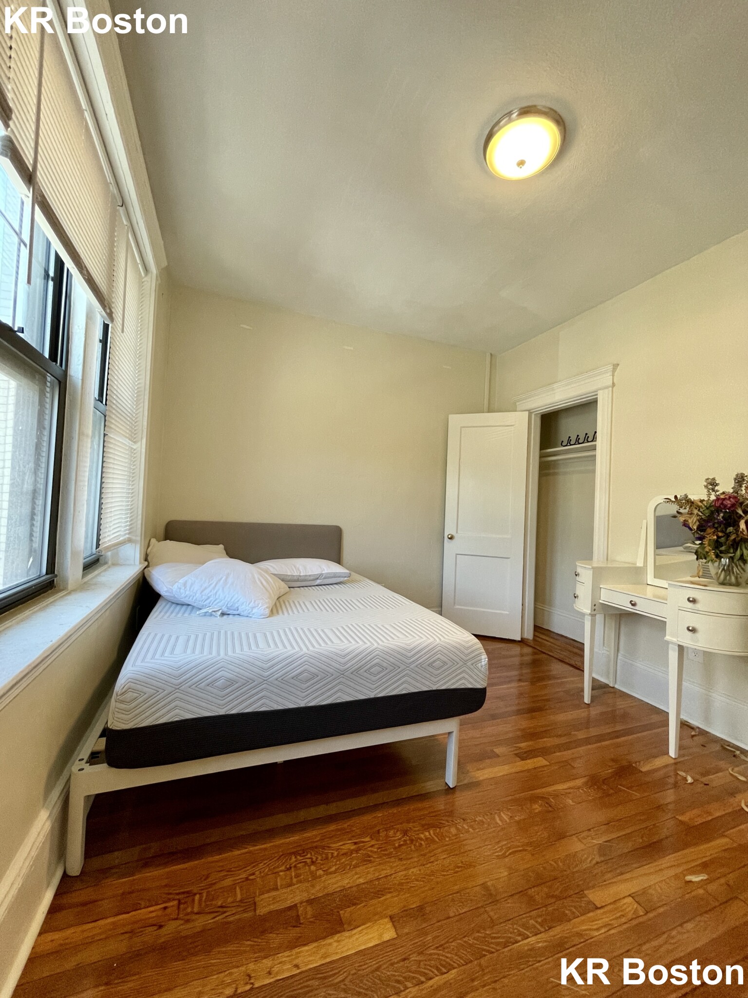 4 bed, 2 bath apartment for rent at 204 Hemenway St Unit 10, Fenway — photo 55 of 60