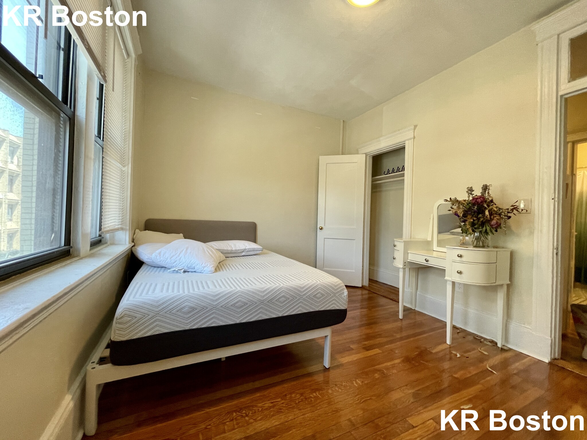 4 bed, 2 bath apartment for rent at 204 Hemenway St Unit 10, Fenway — photo 54 of 60