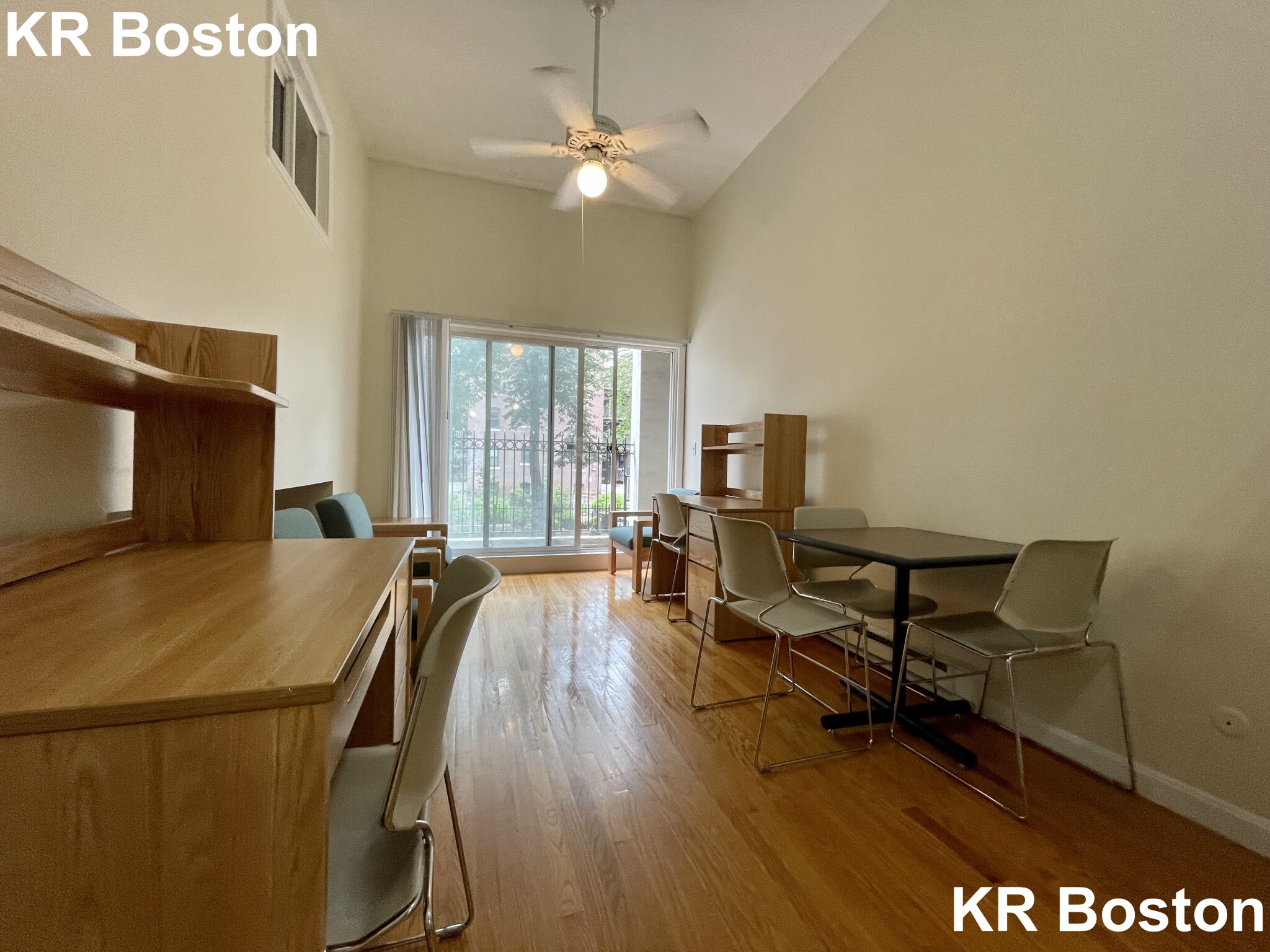 49 Symphony Rd, Fenway