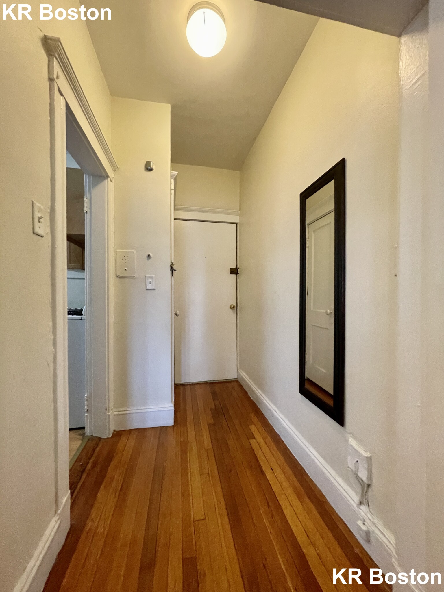 1 bed, 1 bath apartment for rent at 1638 Commonwealth Ave Unit 1, Brighton — photo 8 of 10