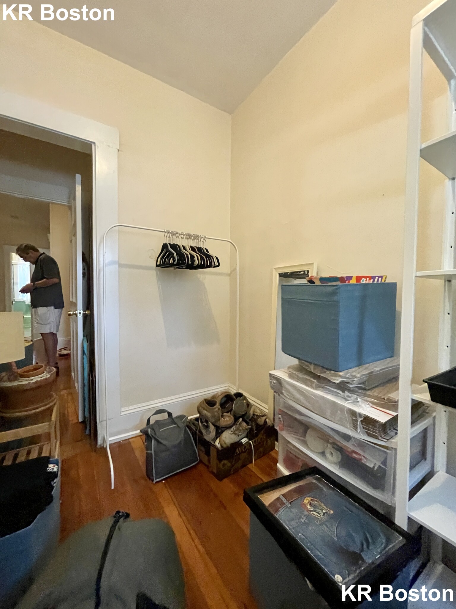 4 bed, 2 bath apartment for rent at 43 Strathmore Unit 1, Brighton — photo 28 of 28