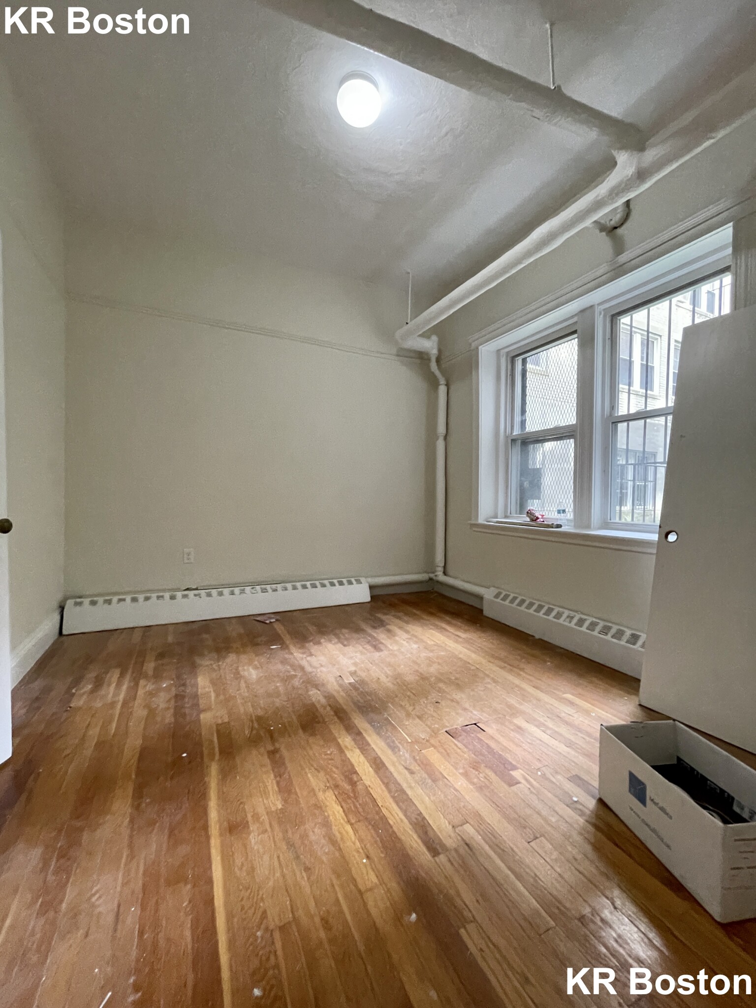 1687 Commonwealth Ave, Brighton