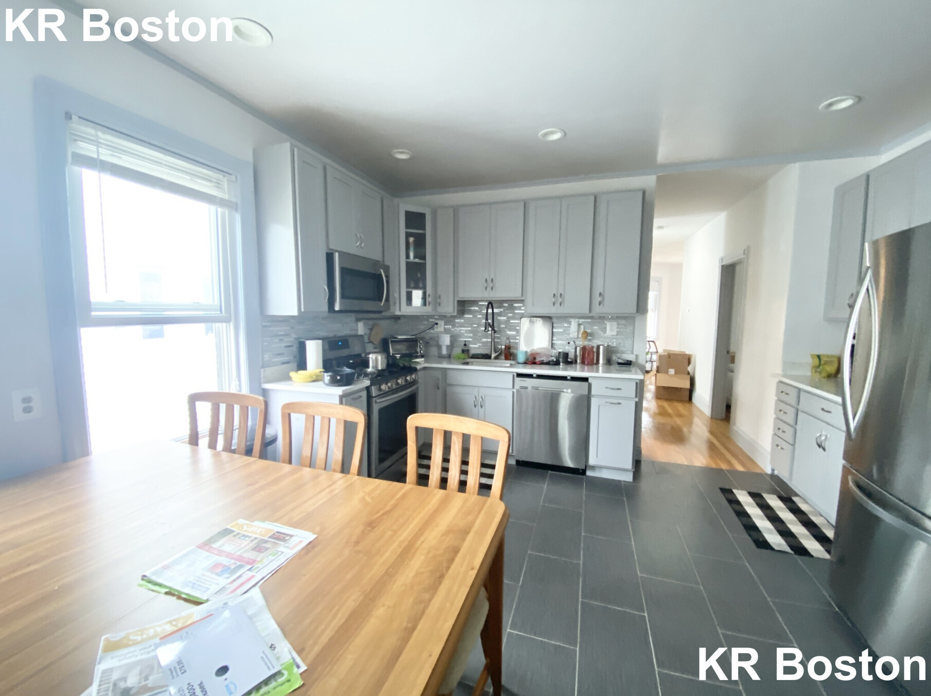 3 bed, 1 bath apartment for rent at 71 Calumet Unit 3, Mission Hill — photo 2 of 8