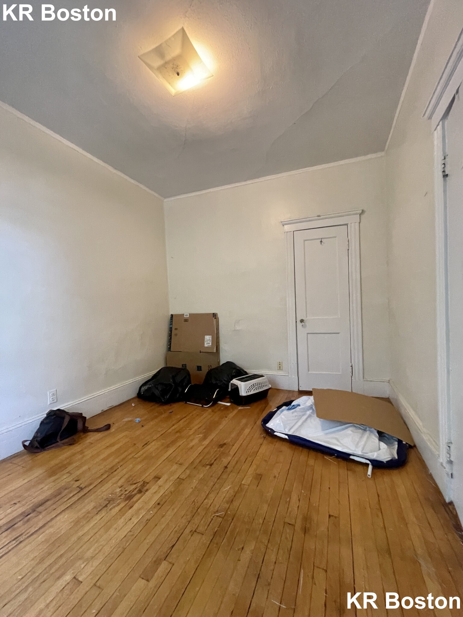 2 bed, 1 bath apartment for rent at 45 Gordon St Unit 2, Allston — photo 2 of 45