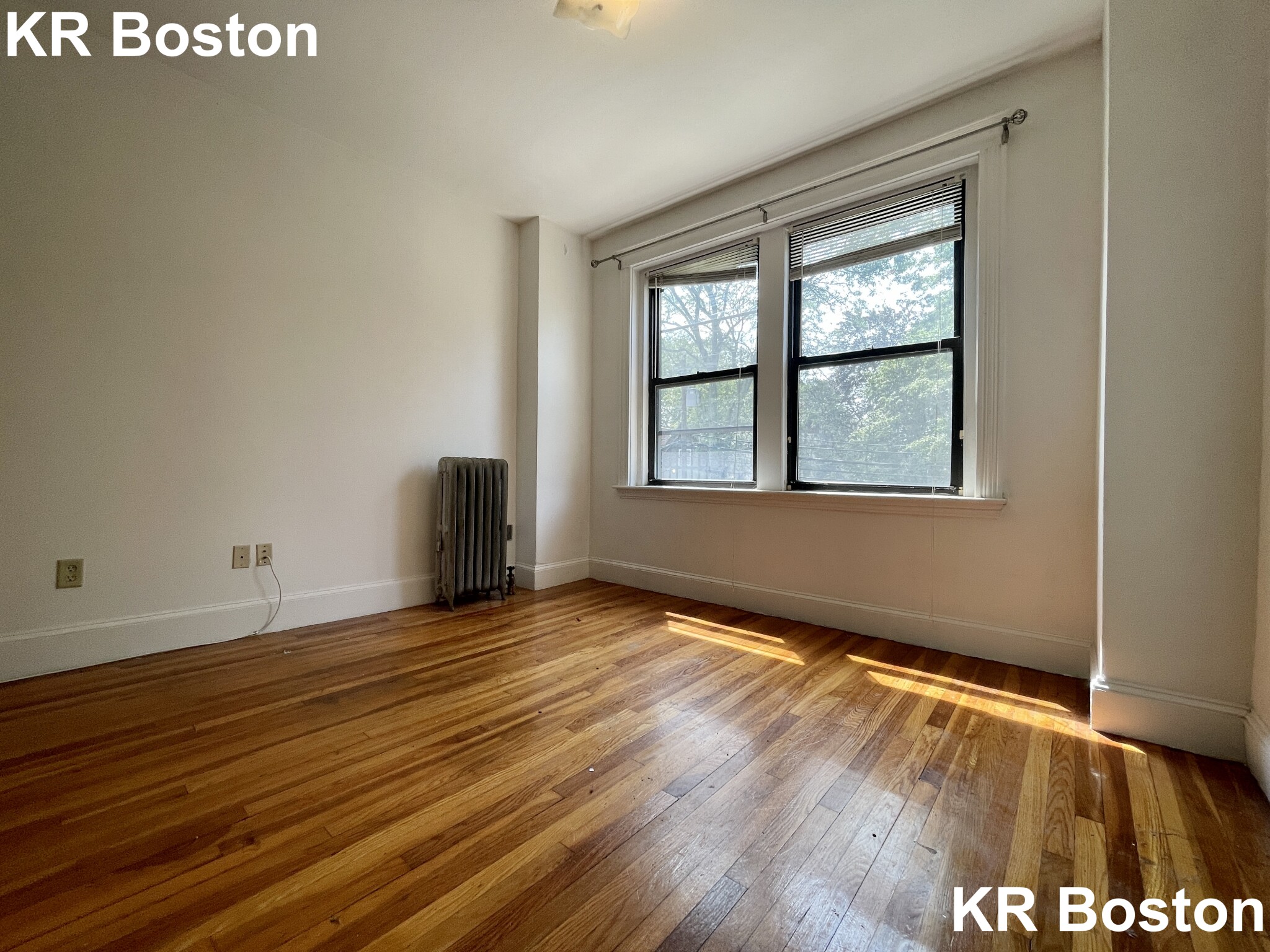 35 Cummings Rd, Brighton