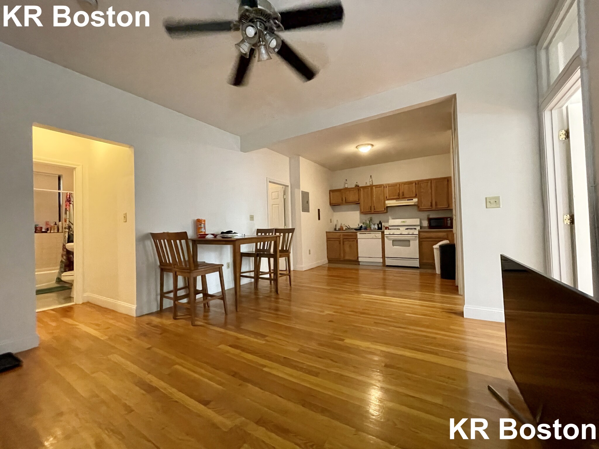 35 Cummings Rd, Brighton