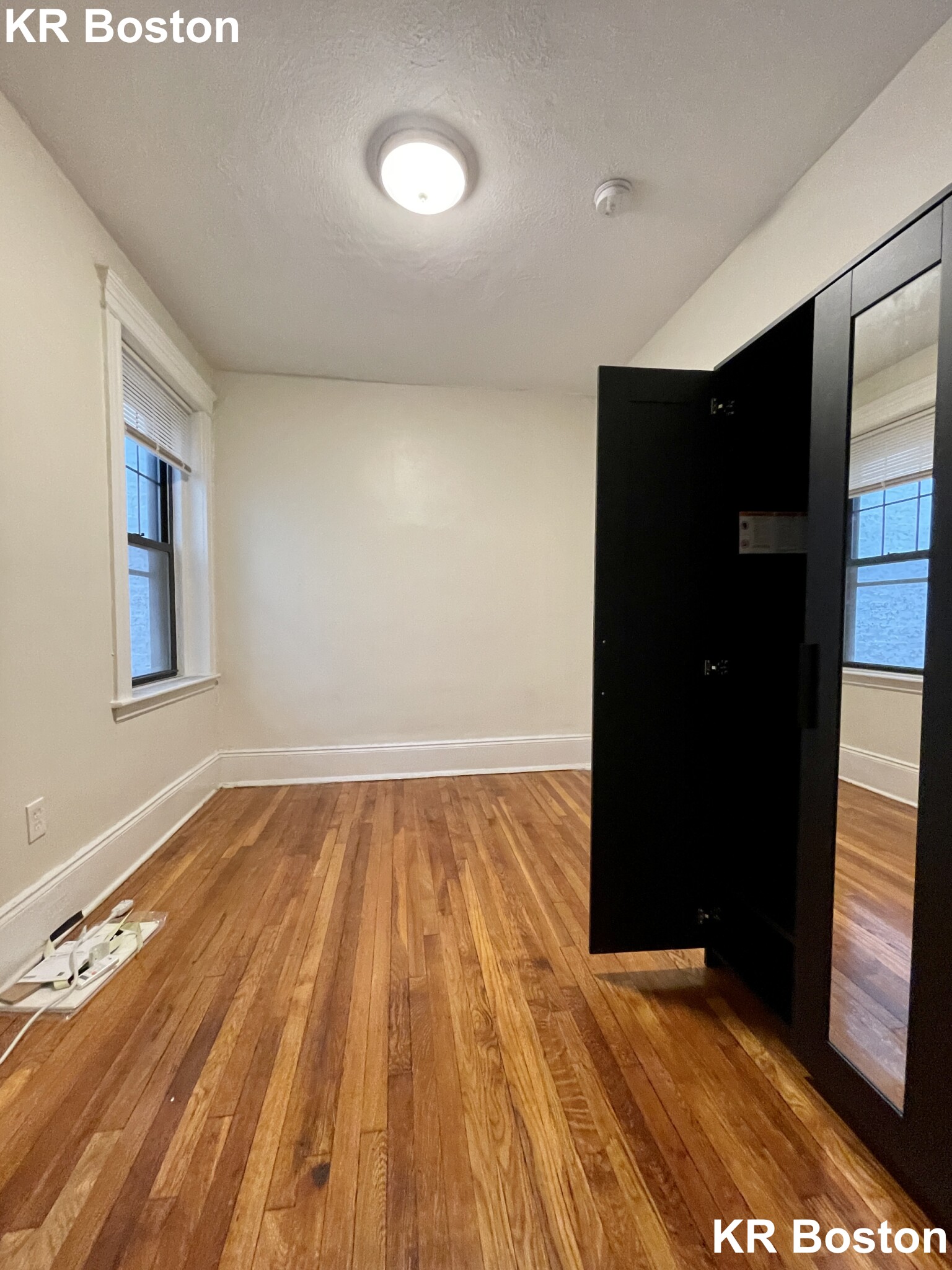 204 Hemenway St, Fenway