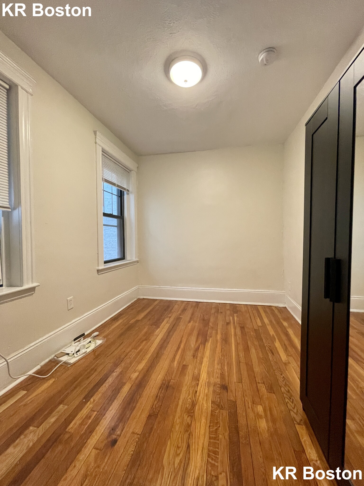 204 Hemenway St, Fenway