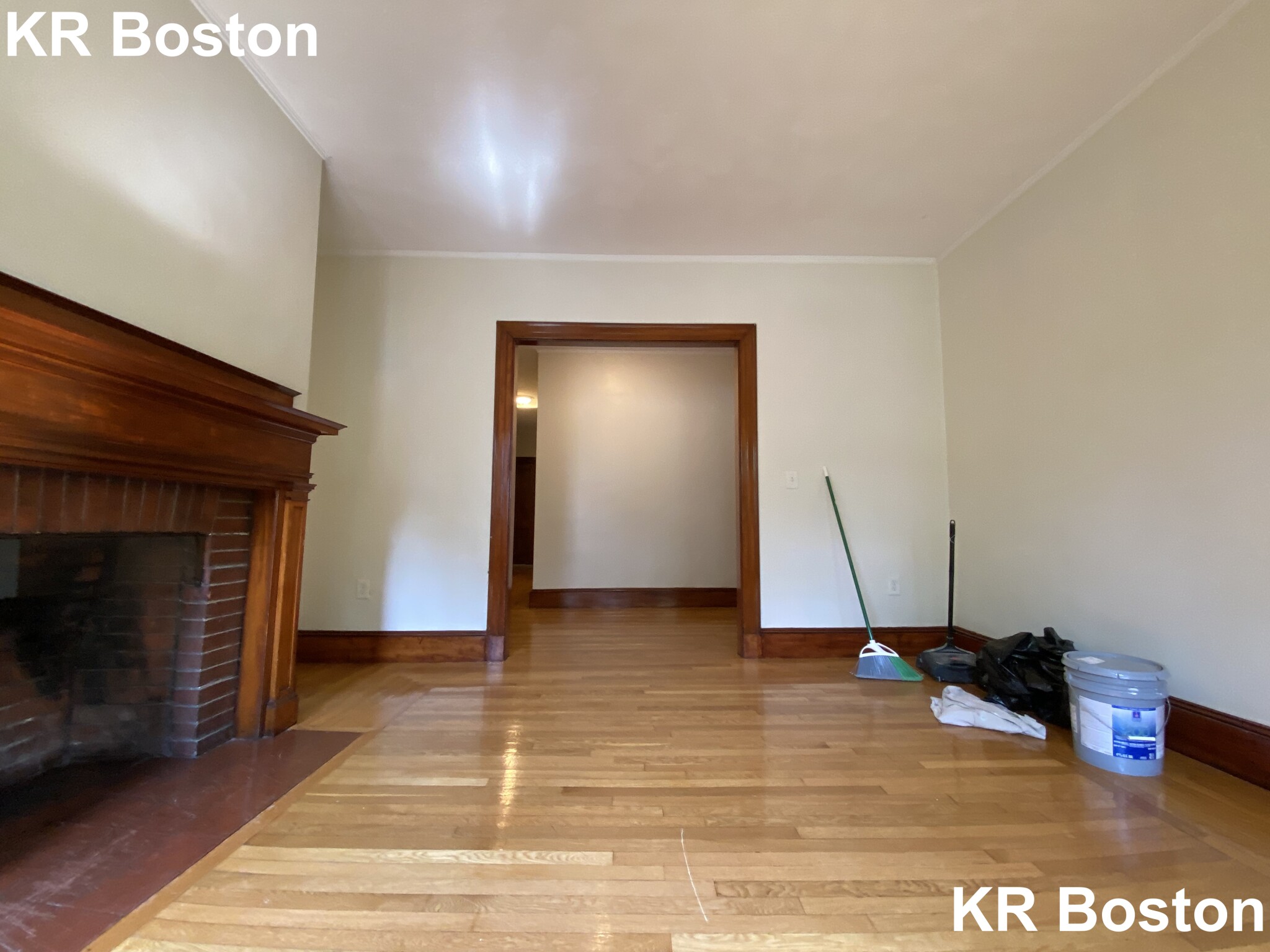 4 bed, 2 bath apartment for rent at 2036 Massachusetts Ave Unit 2, Harvard Square — photo 4 of 16