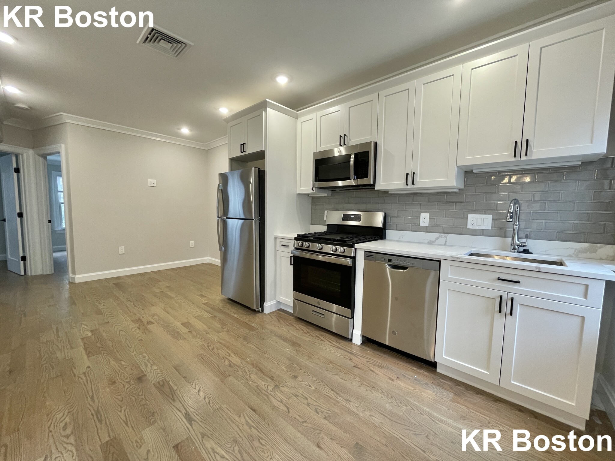 2 bed, 1 bath apartment for rent at 44 Sheridan St Unit 3, Jamaica Plain — photo 1 of 4
