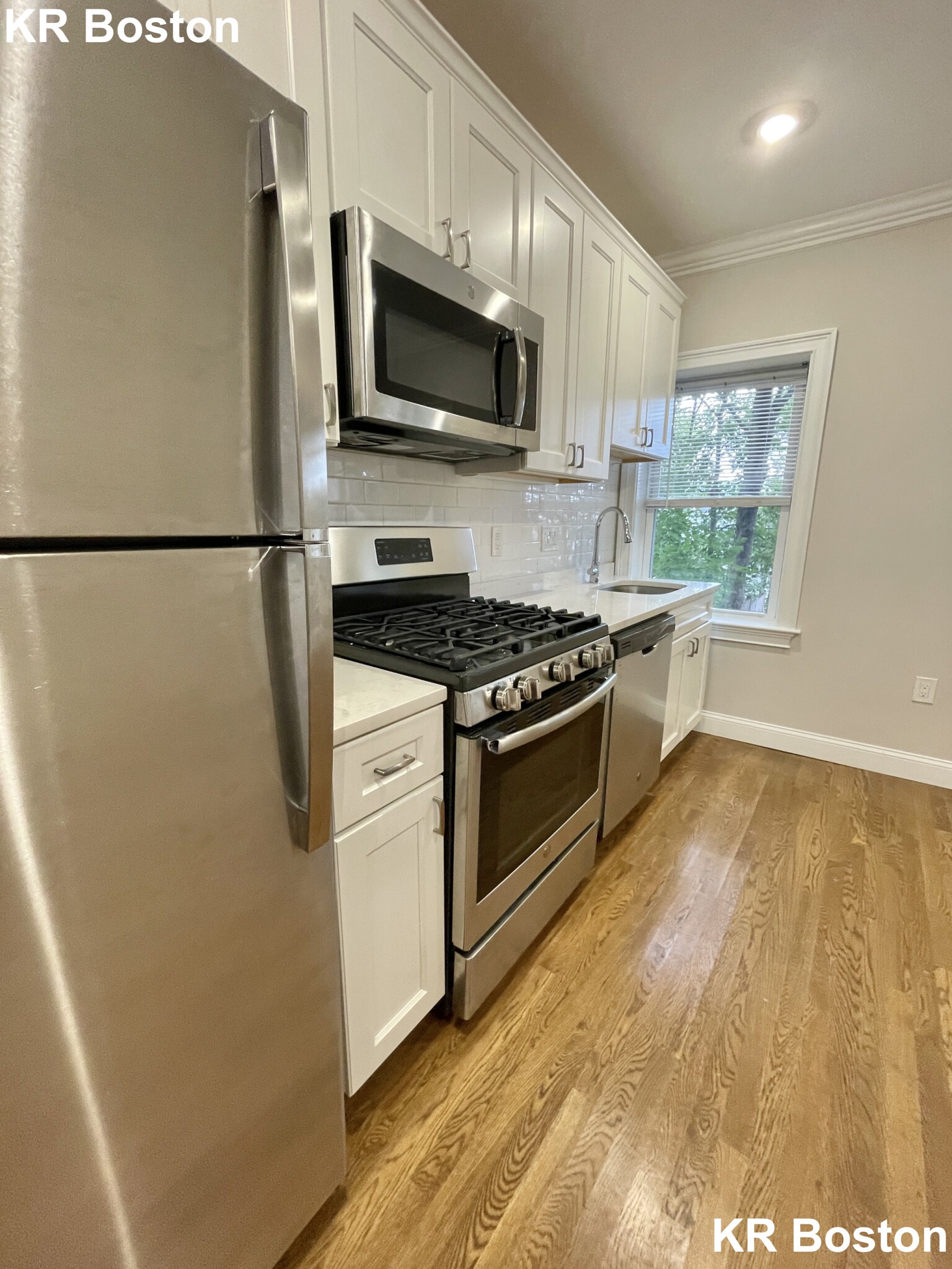 1 bed, 1 bath apartment for rent at 42 Sheridan St Unit B, Jamaica Plain — photo 2 of 5