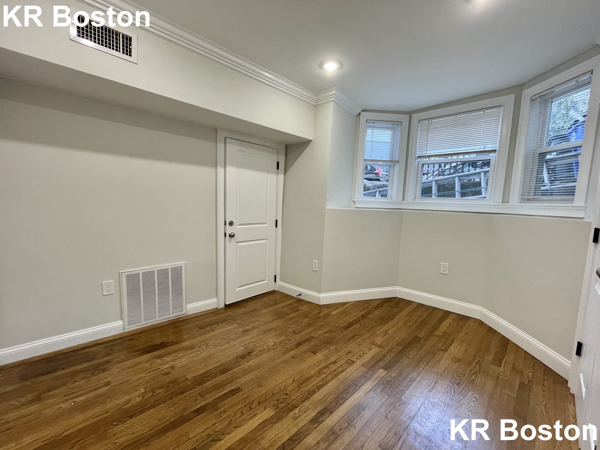 1 bed, 1 bath apartment for rent at 42 Sheridan St Unit B, Jamaica Plain — photo 4 of 5