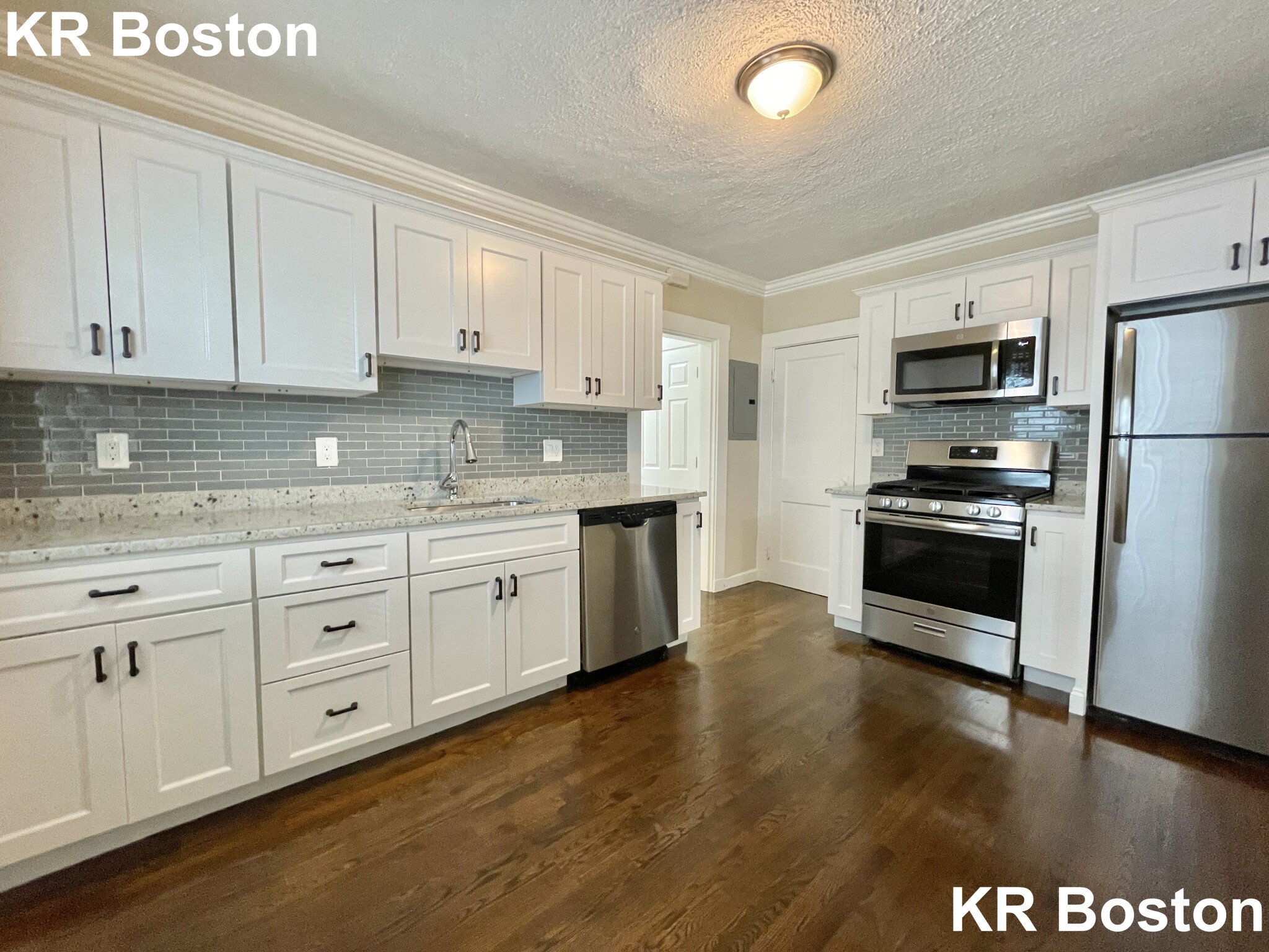 2 bed, 1 bath apartment for rent at 22 School St Unit 4, Jamaica Plain — photo 2 of 7