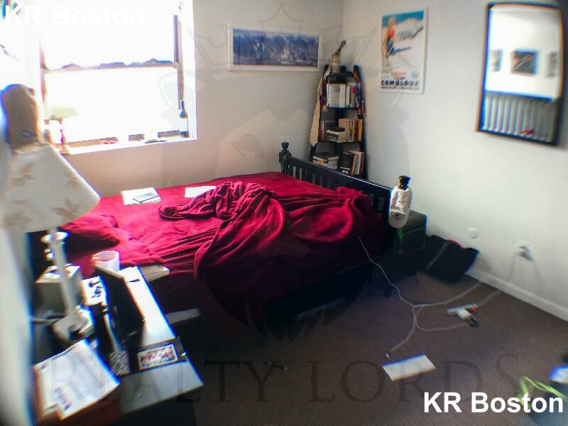 2 bed, 1 bath apartment for rent at 1 Allston St Unit 1, Allston — photo 2 of 6