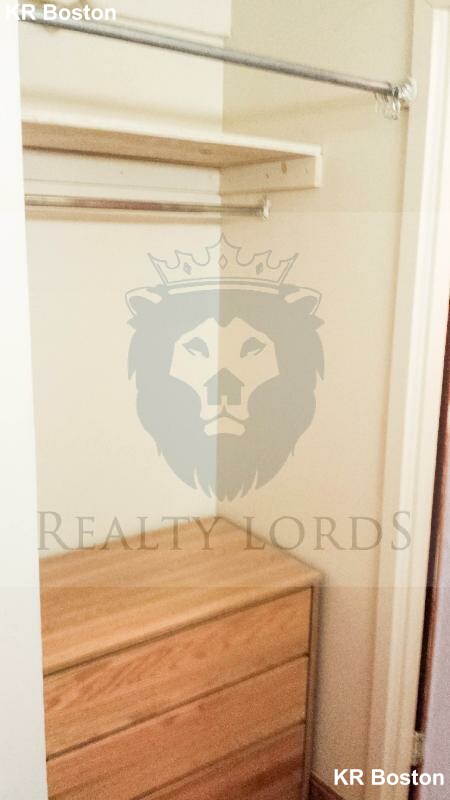 1110 Commonwealth Ave, Allston