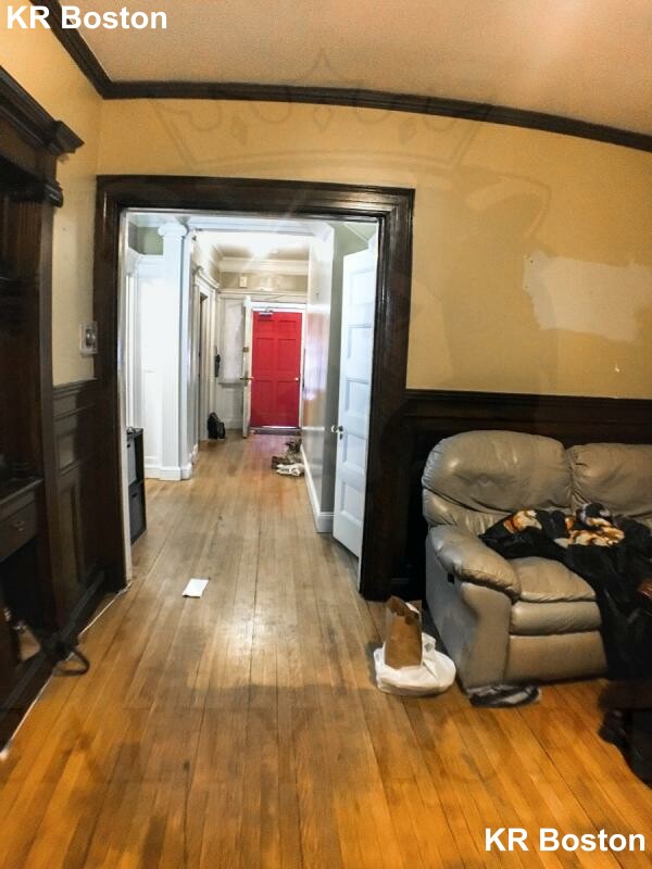 1 bed, 1 bath apartment for rent at 533 Newbury St Unit 1, Fenway — photo 46 of 50