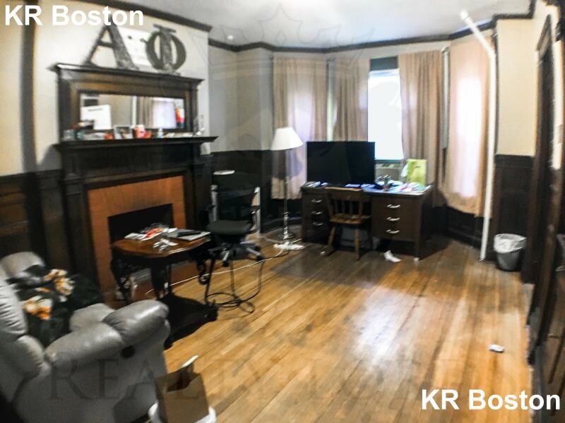 1 bed, 1 bath apartment for rent at 533 Newbury St Unit 1, Fenway — photo 41 of 50