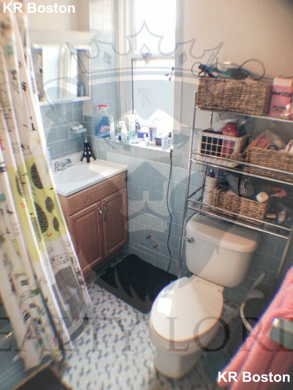 2 bed, 1 bath apartment for rent at 126 Warren St Unit 42, Brighton — photo 28 of 33